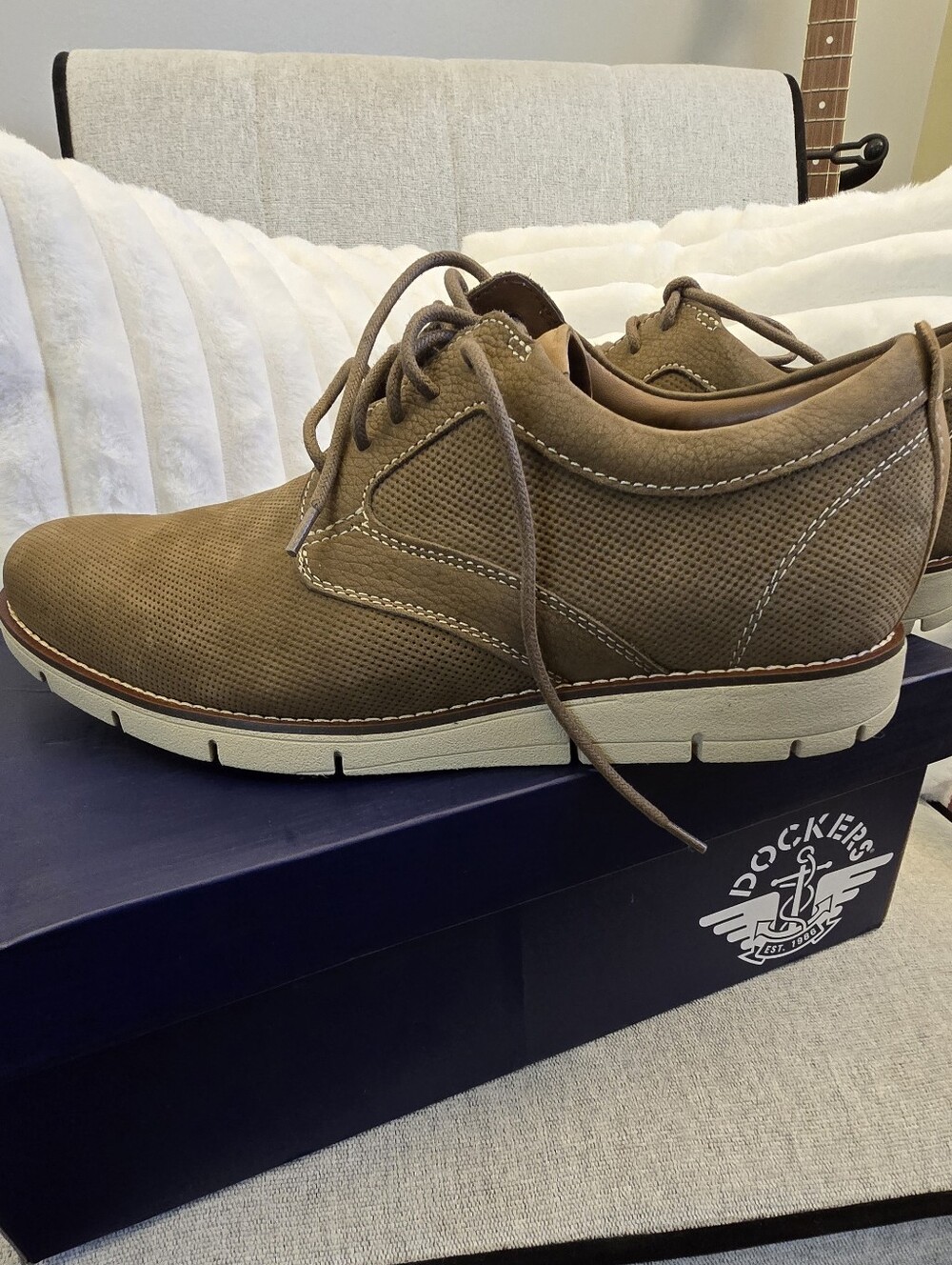 Dockers Men's Taupe Brown Lace-Up Oxford Sneakers
